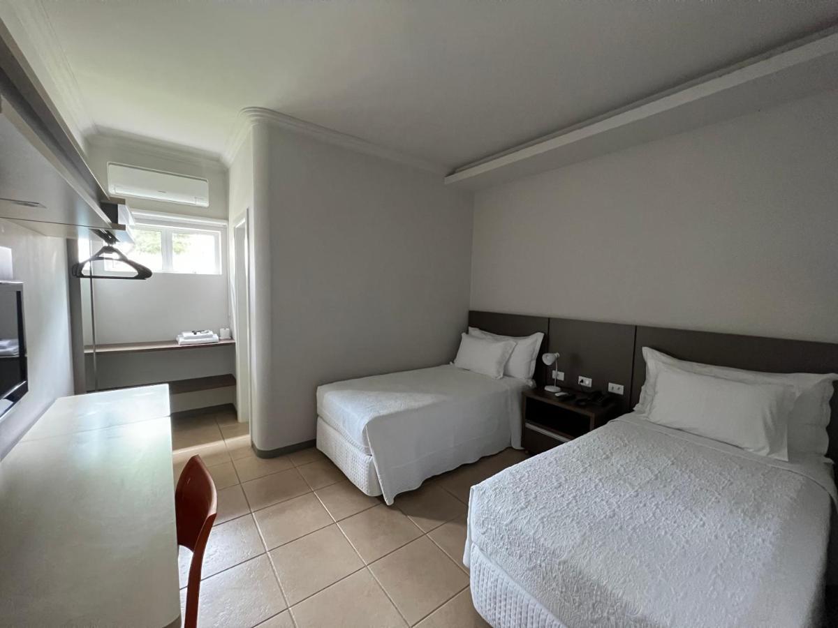 Guaicurus Hotel Chapadao do Sul Bagian luar foto